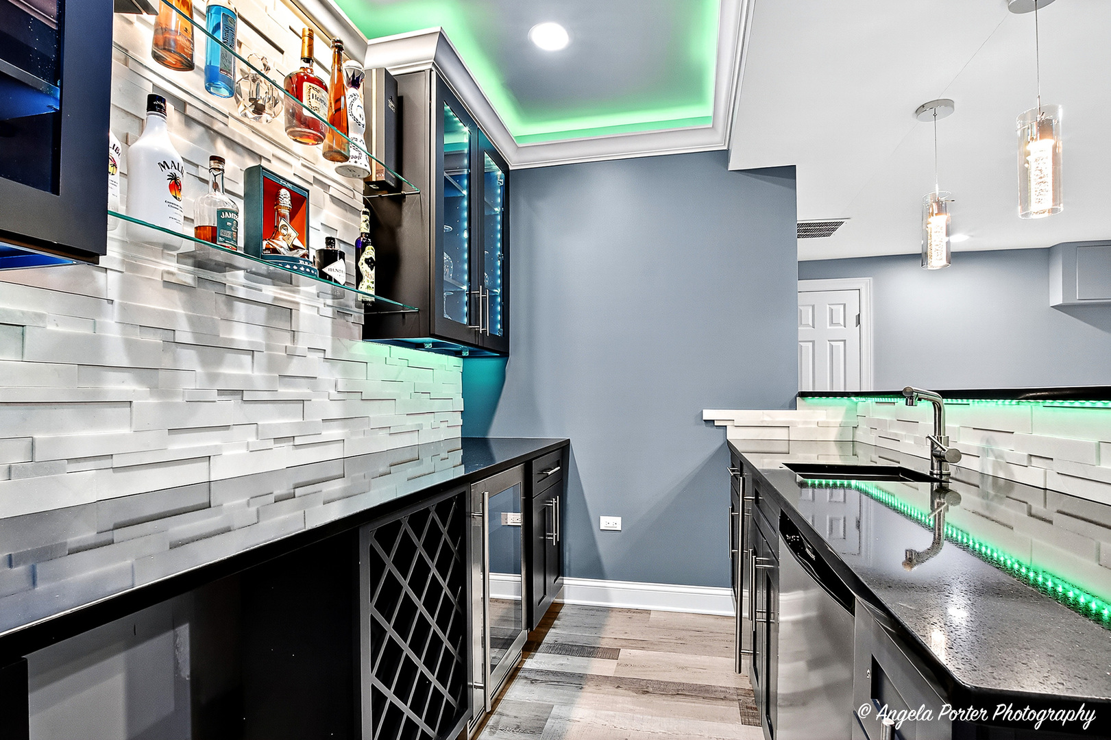 701 Caitlin Court, Grayslake, IL 60030