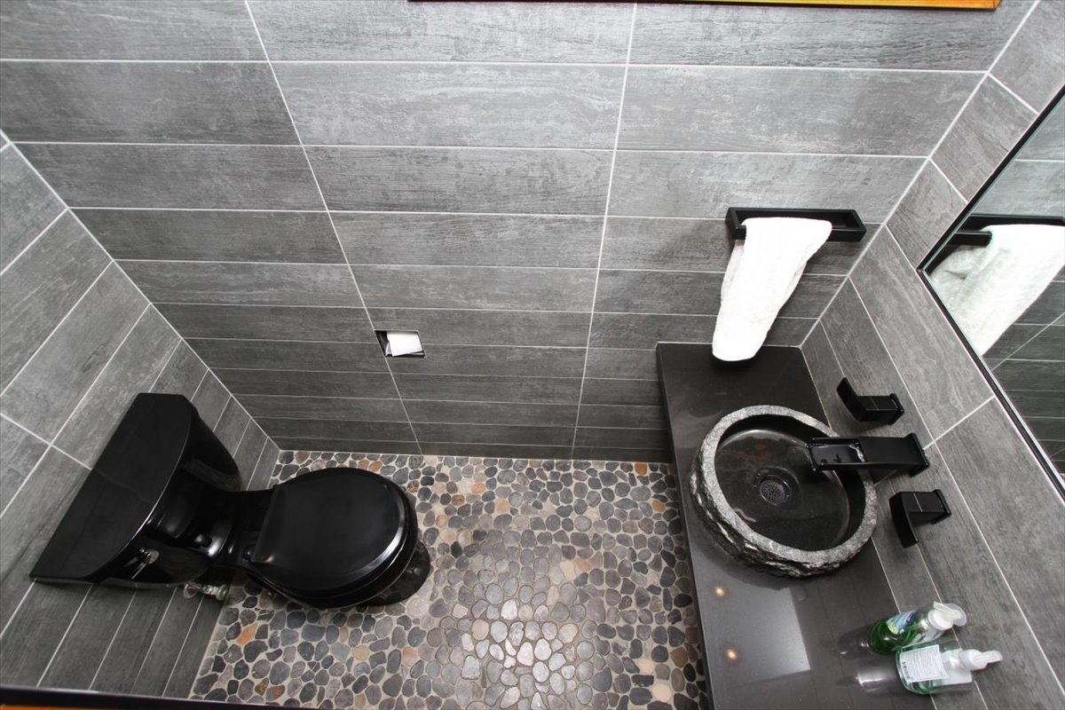 111 W Washington Boulevard, Lombard, IL 60148