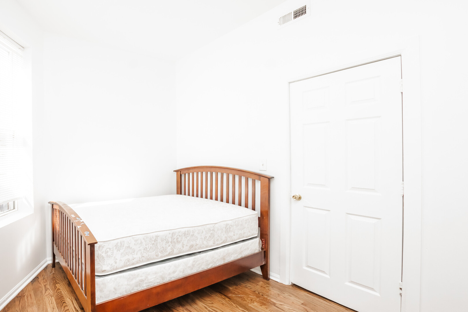 1306 S Central Park Avenue, Chicago, IL 60623