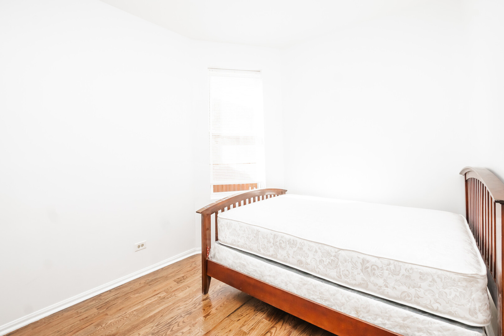 1306 S Central Park Avenue, Chicago, IL 60623