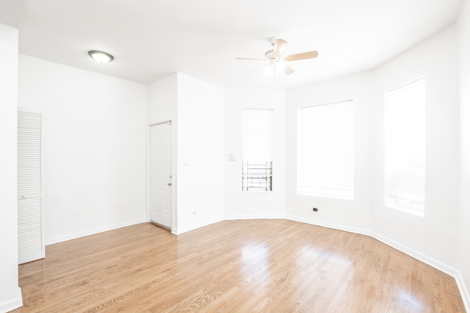 1306 S Central Park Avenue, Chicago, IL 60623