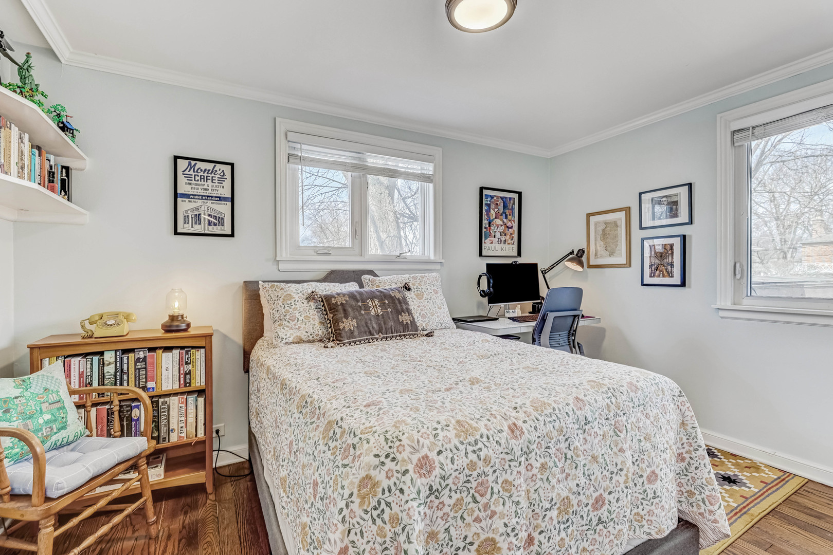 1906 W Greendale Avenue, Park Ridge, IL 60068