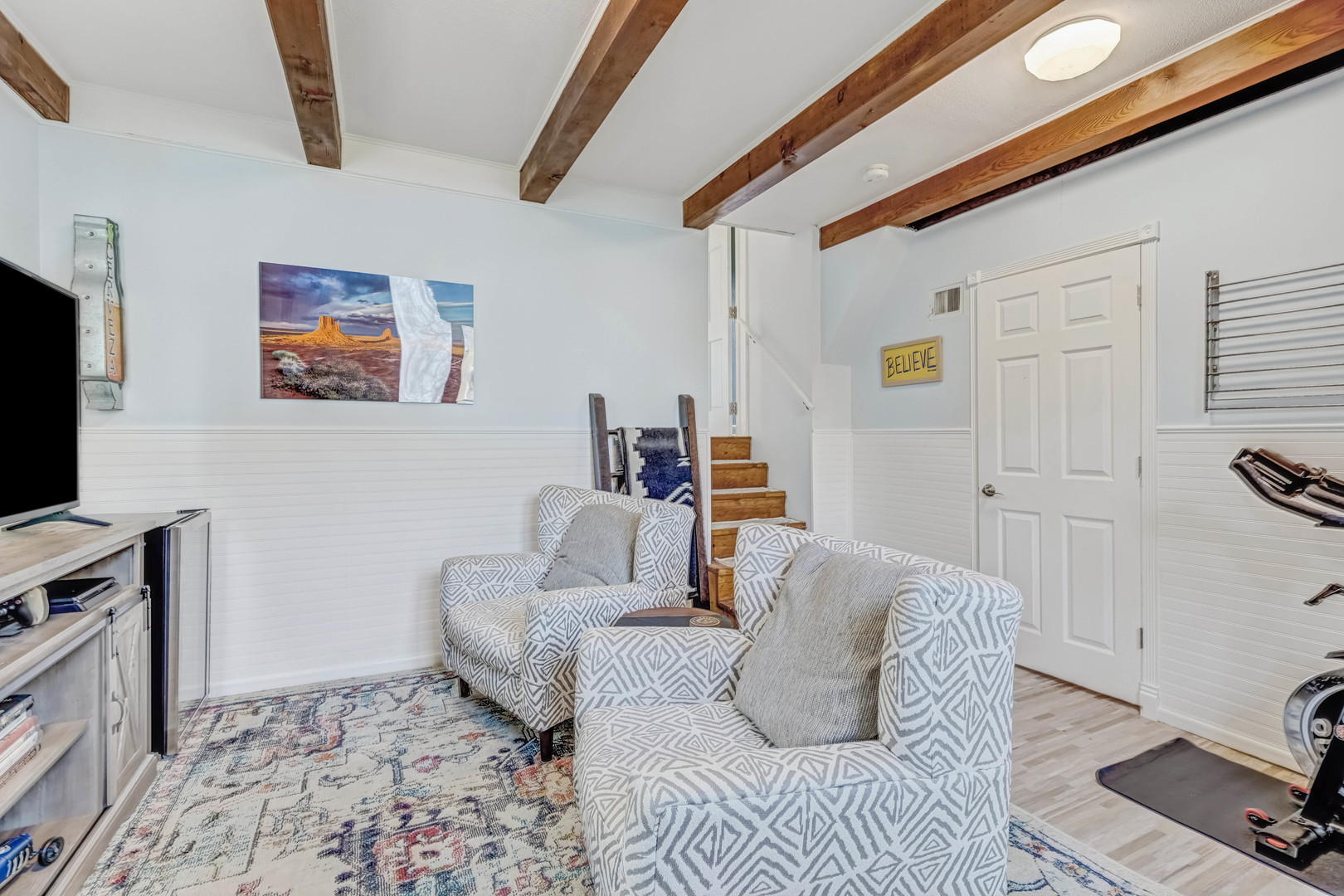 1906 W Greendale Avenue, Park Ridge, IL 60068