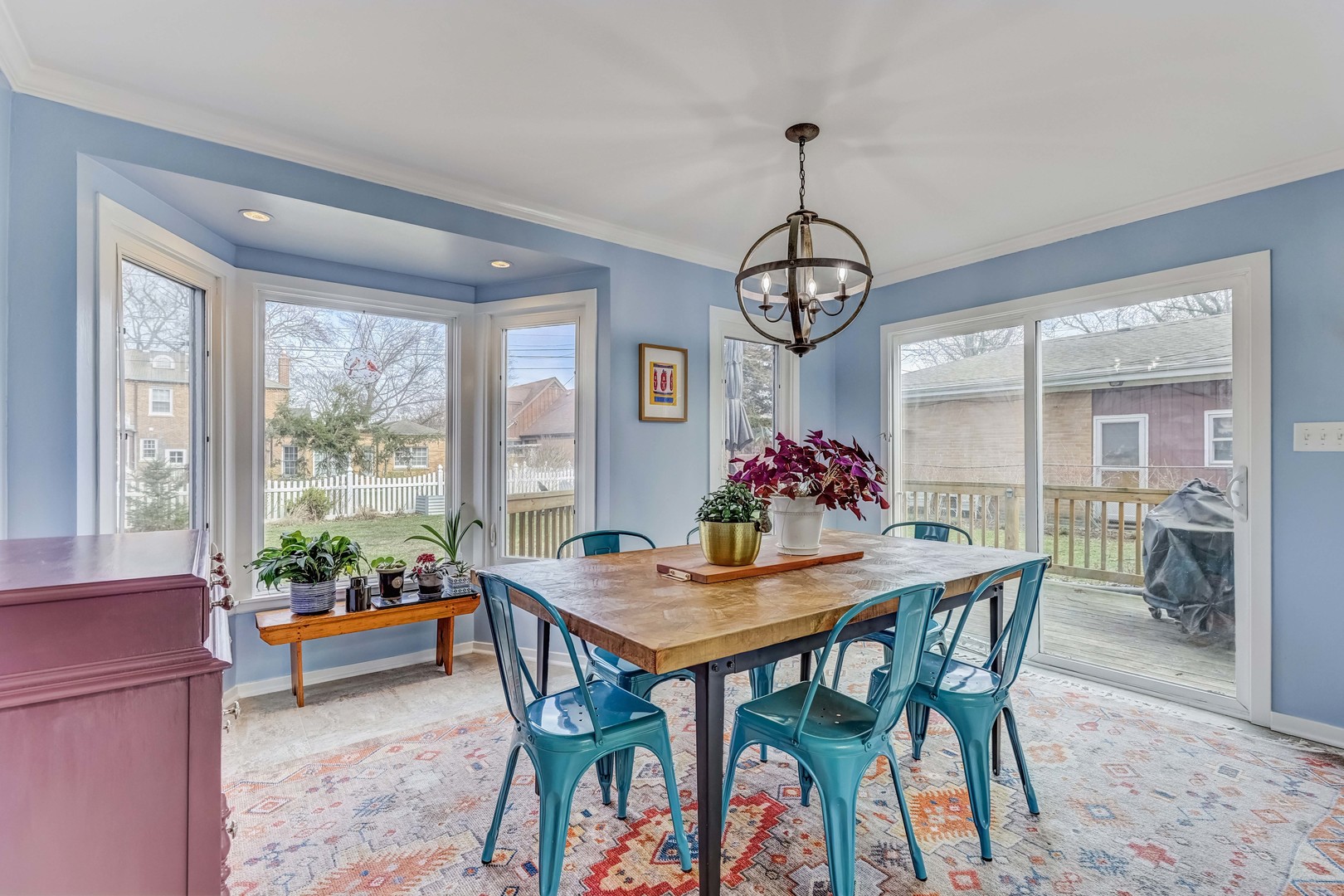 1906 W Greendale Avenue, Park Ridge, IL 60068