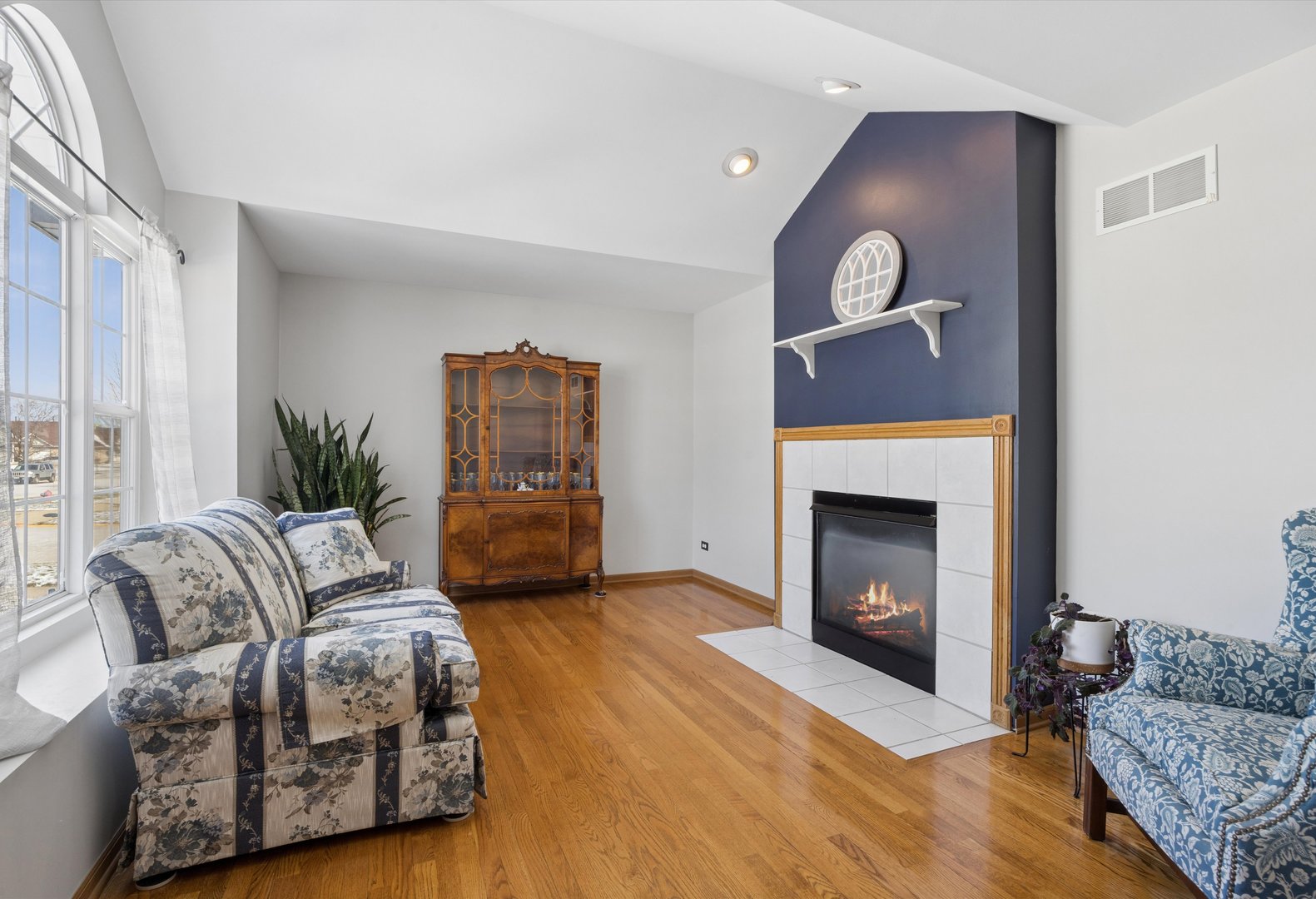 25801 S Sunrise Court, Monee, IL 60449