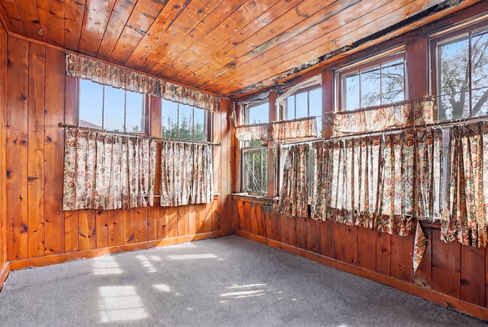 7339 N Osceola Avenue, Chicago, IL 60631