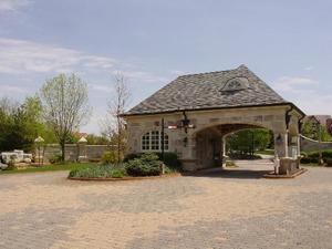 South Barrington, IL 60010