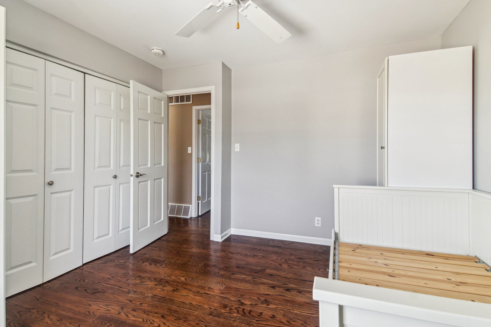 316 Bedford Road, Bolingbrook, IL 60440