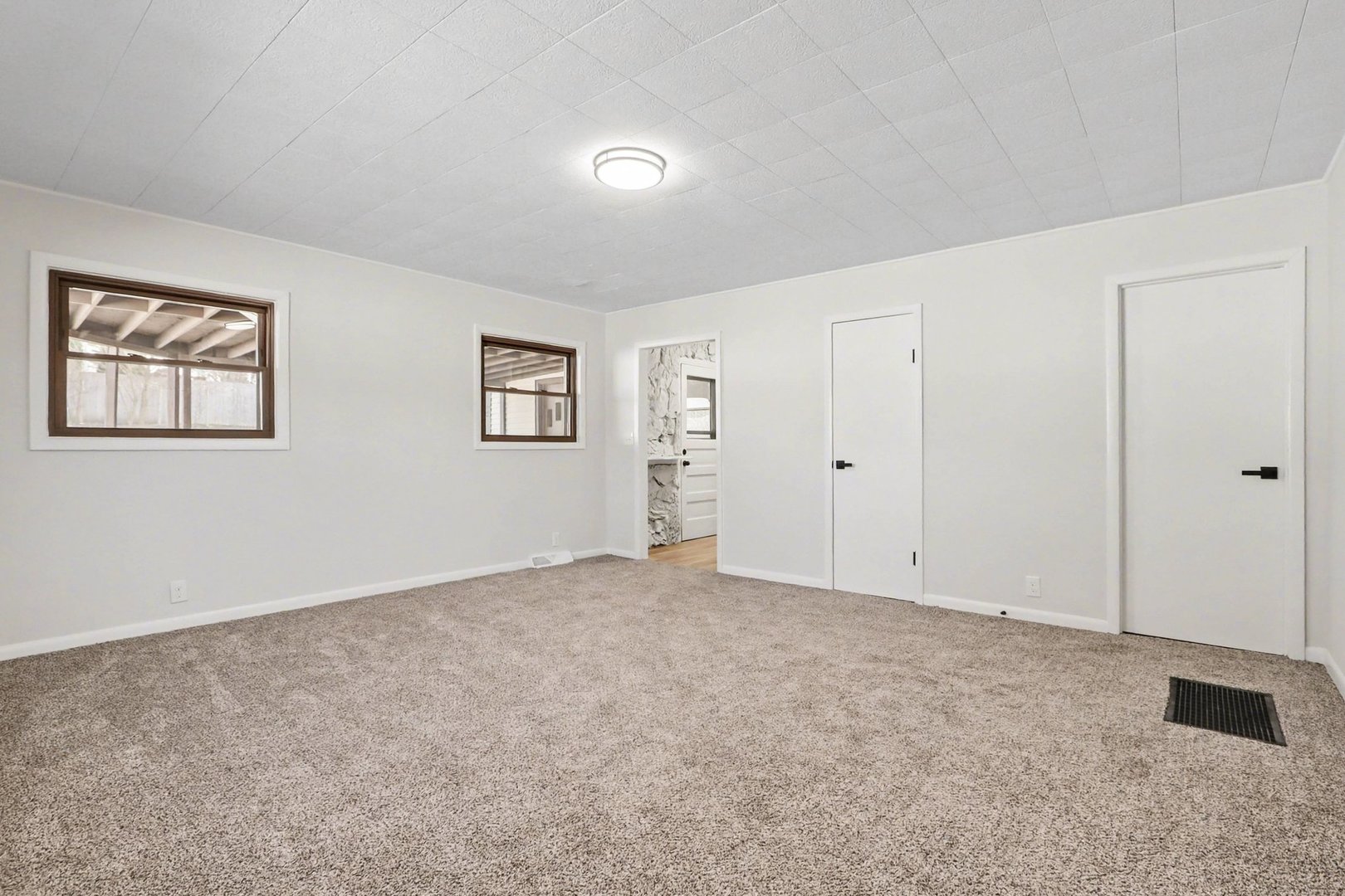 629 Thornton Street, Lockport, IL 60441