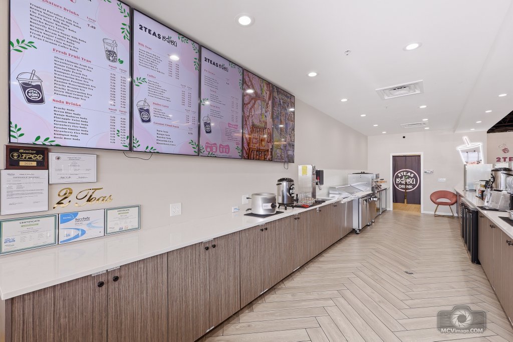 15945 Harlem Avenue, Tinley Park, IL 60477