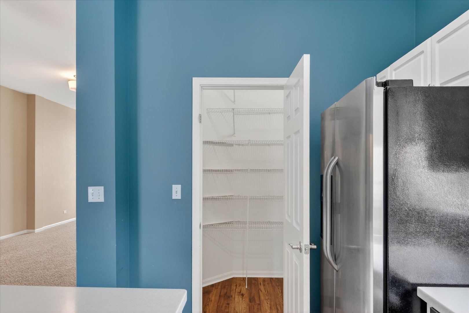 1161 HAWTHORNE Lane, Elk Grove Village, IL 60007