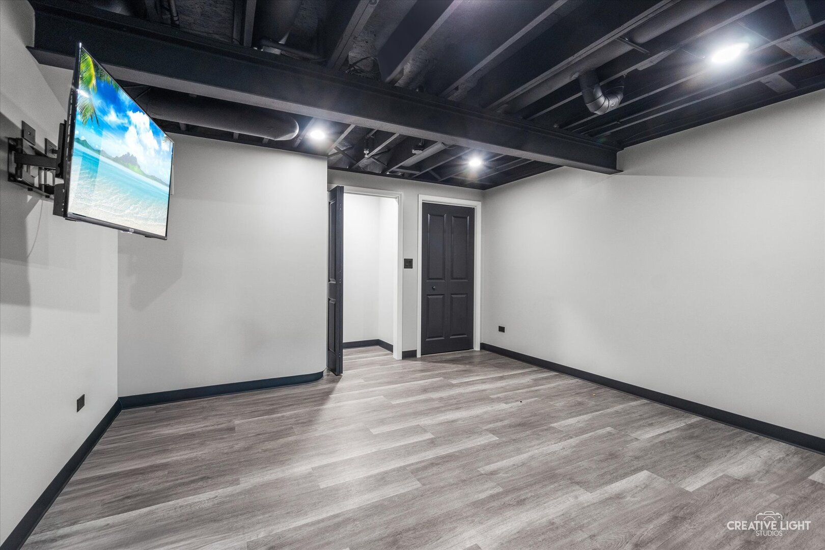 1320 Hawk Hollow Drive, Yorkville, IL 60560