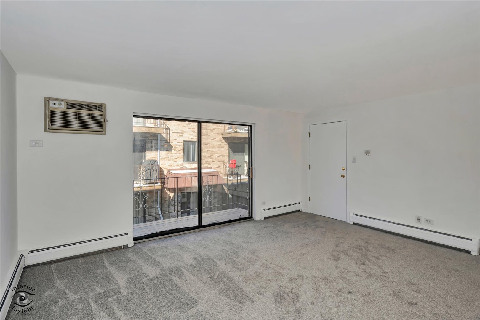 6317 W 64th Place #2S, Chicago, IL 60638
