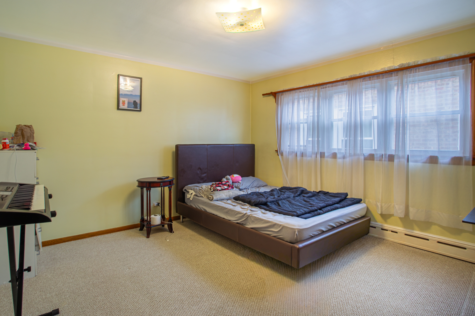 5428 W Sunnyside Avenue, Chicago, IL 60630