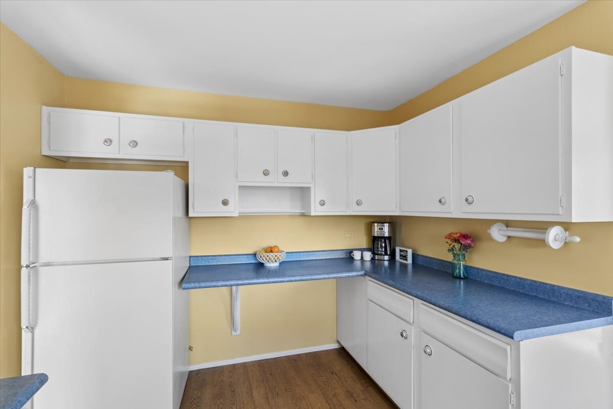 465 W Newport Road, Hoffman Estates, IL 60169