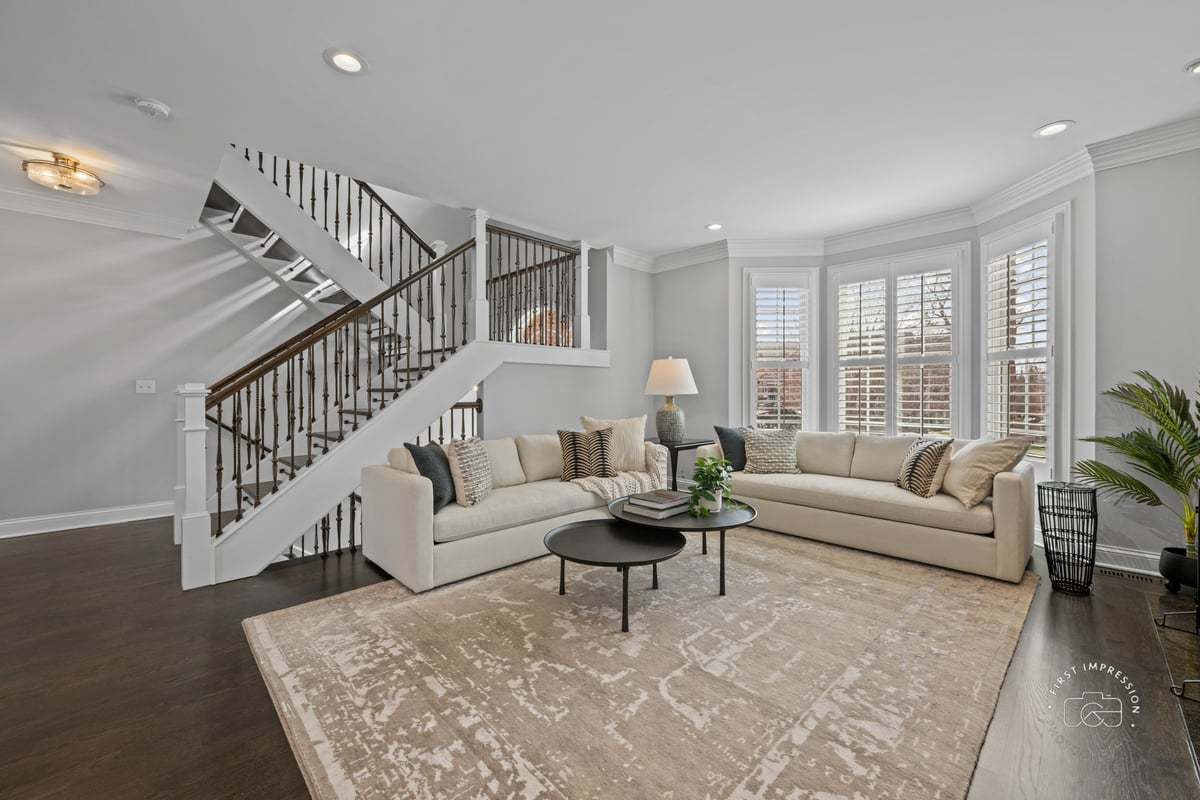 305 N Fremont Street, Naperville, IL 60540