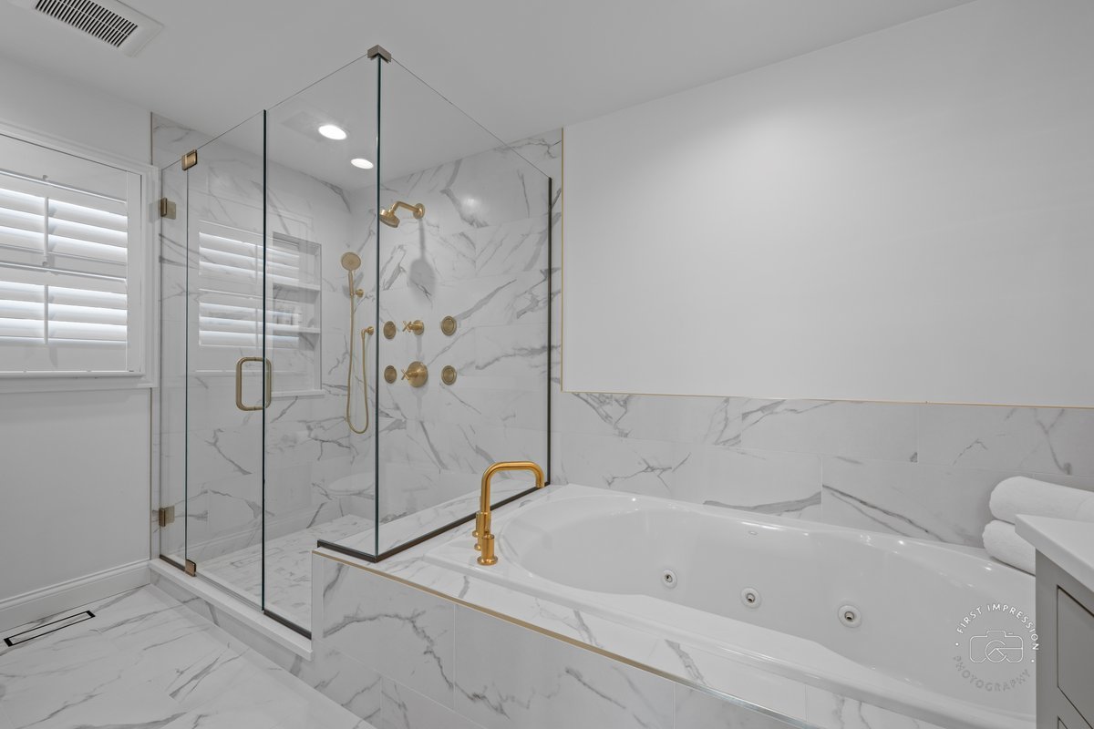 305 N Fremont Street, Naperville, IL 60540