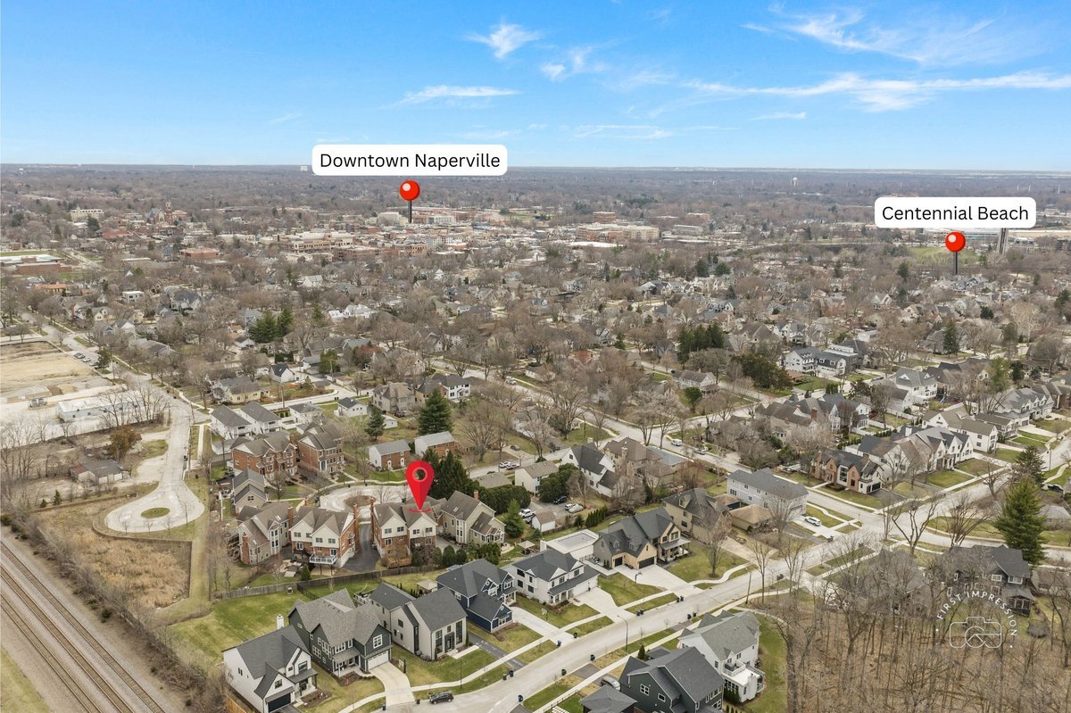 305 N Fremont Street, Naperville, IL 60540