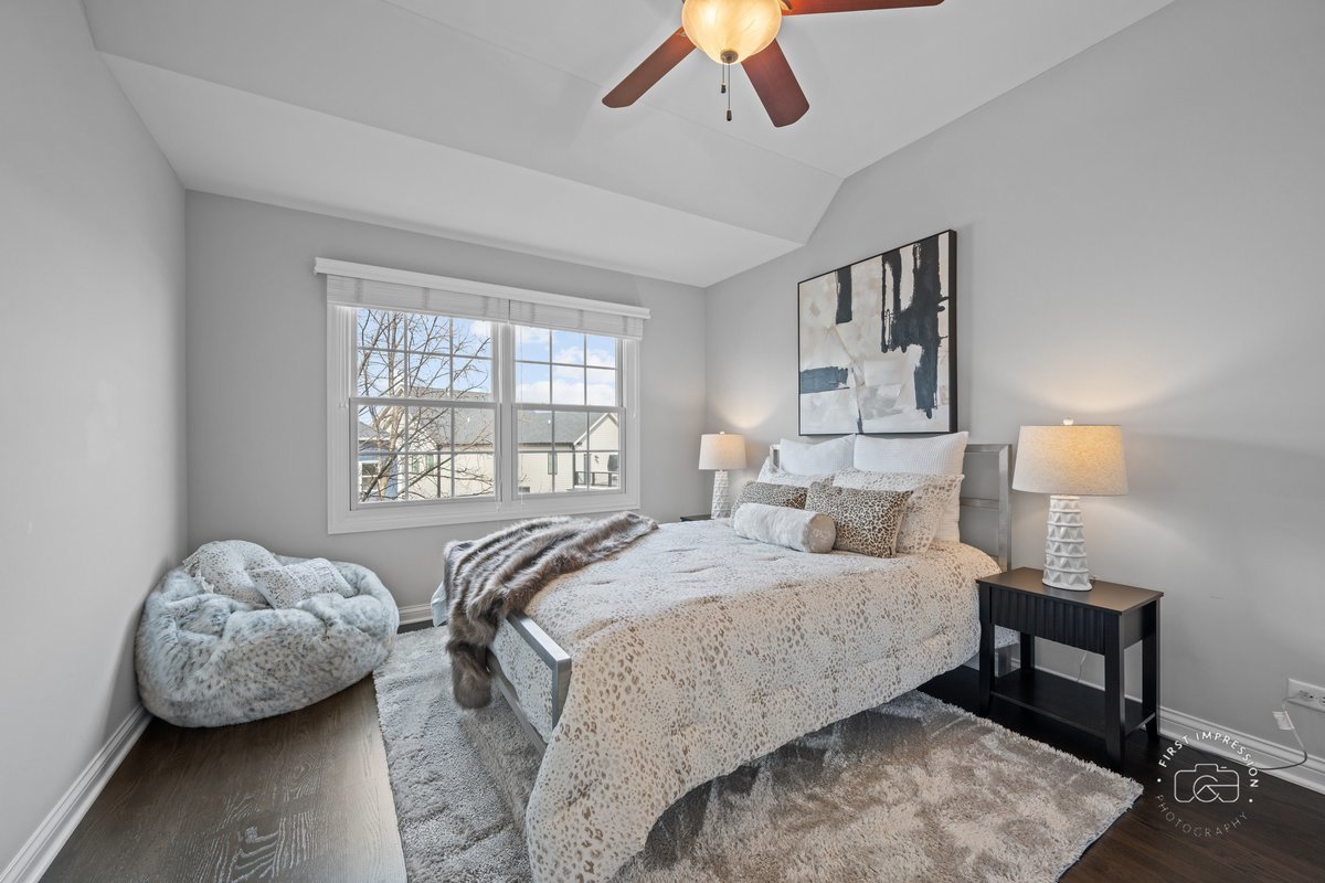 305 N Fremont Street, Naperville, IL 60540