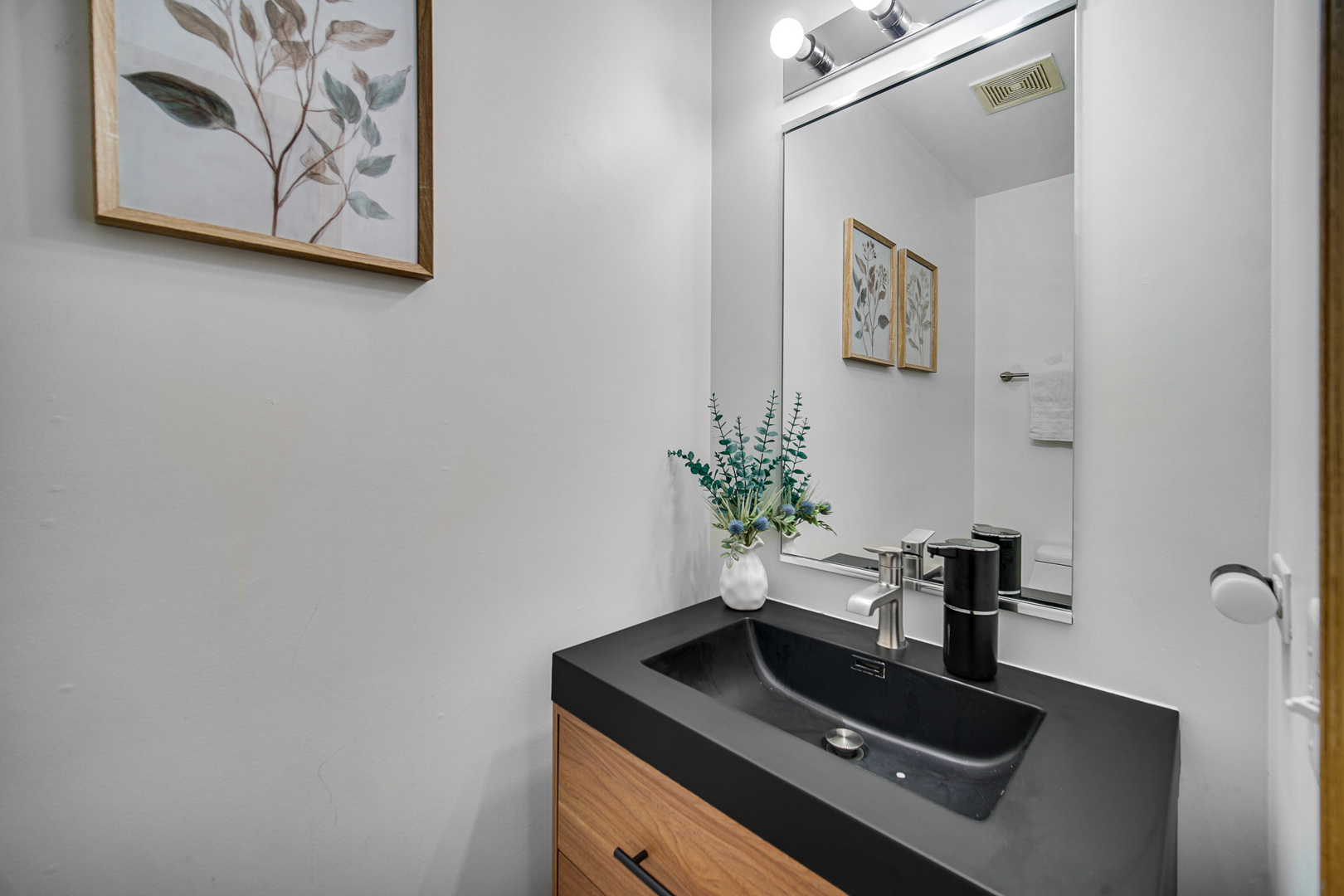 504 Pheasant Chase Drive, Bolingbrook, IL 60490