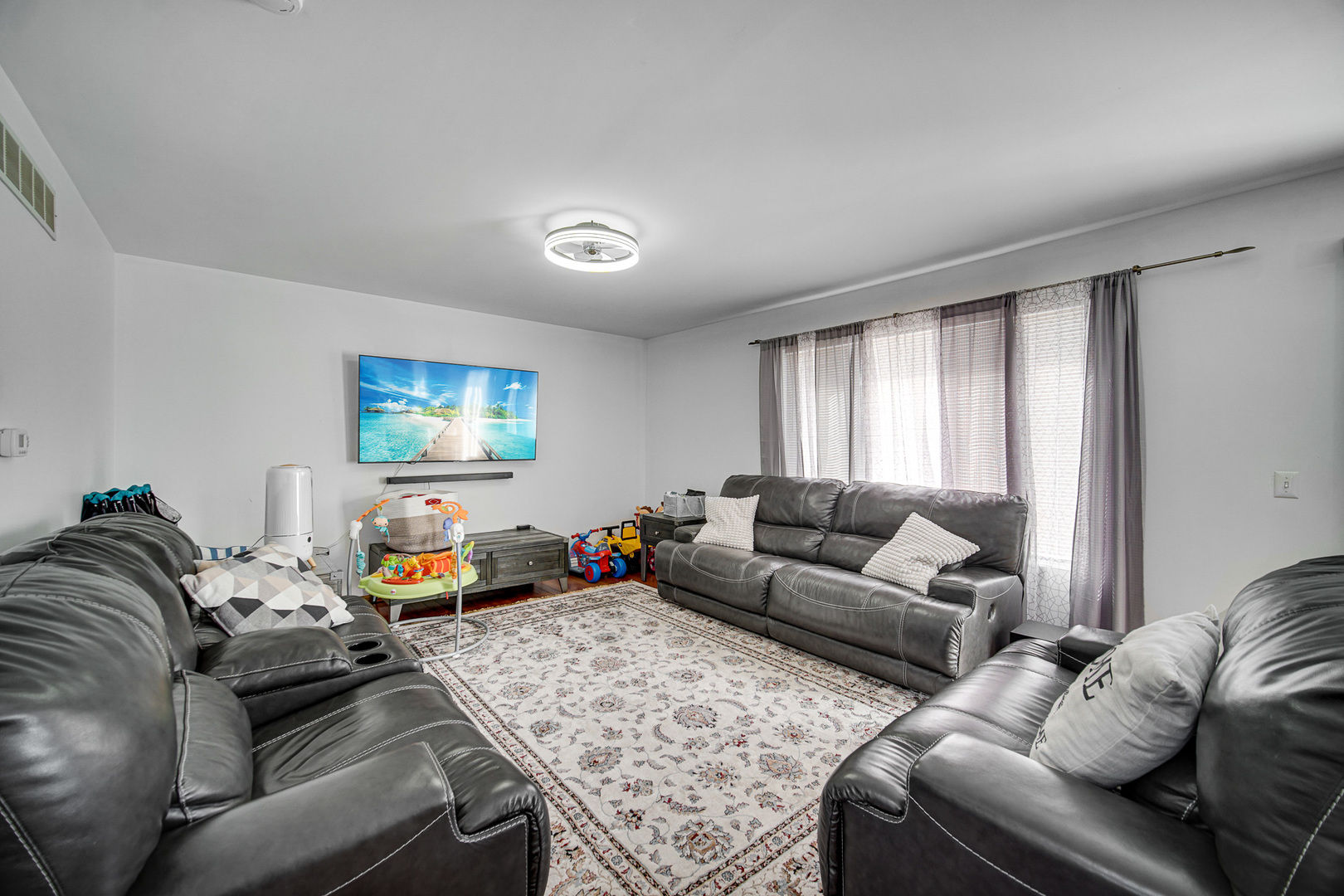 504 Pheasant Chase Drive, Bolingbrook, IL 60490