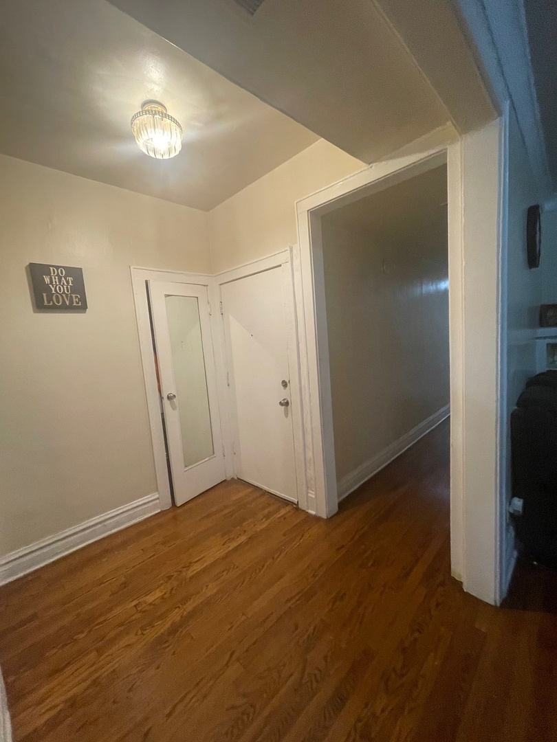 4123 W Washington Boulevard, Chicago, IL 60624