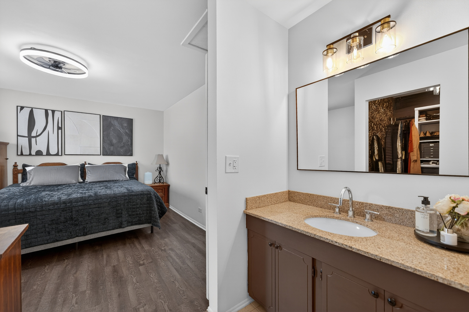 37 Monterey Drive, Vernon Hills, IL 60061