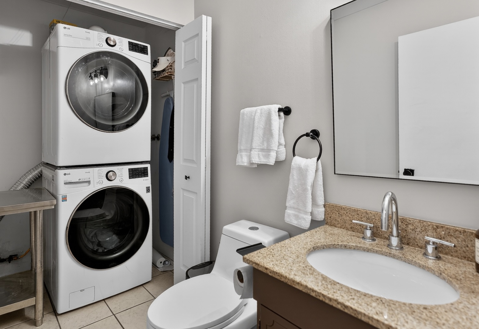 37 Monterey Drive, Vernon Hills, IL 60061