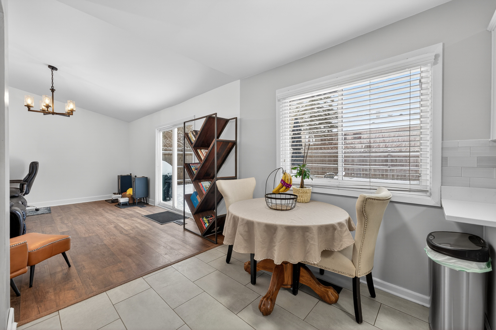 37 Monterey Drive, Vernon Hills, IL 60061