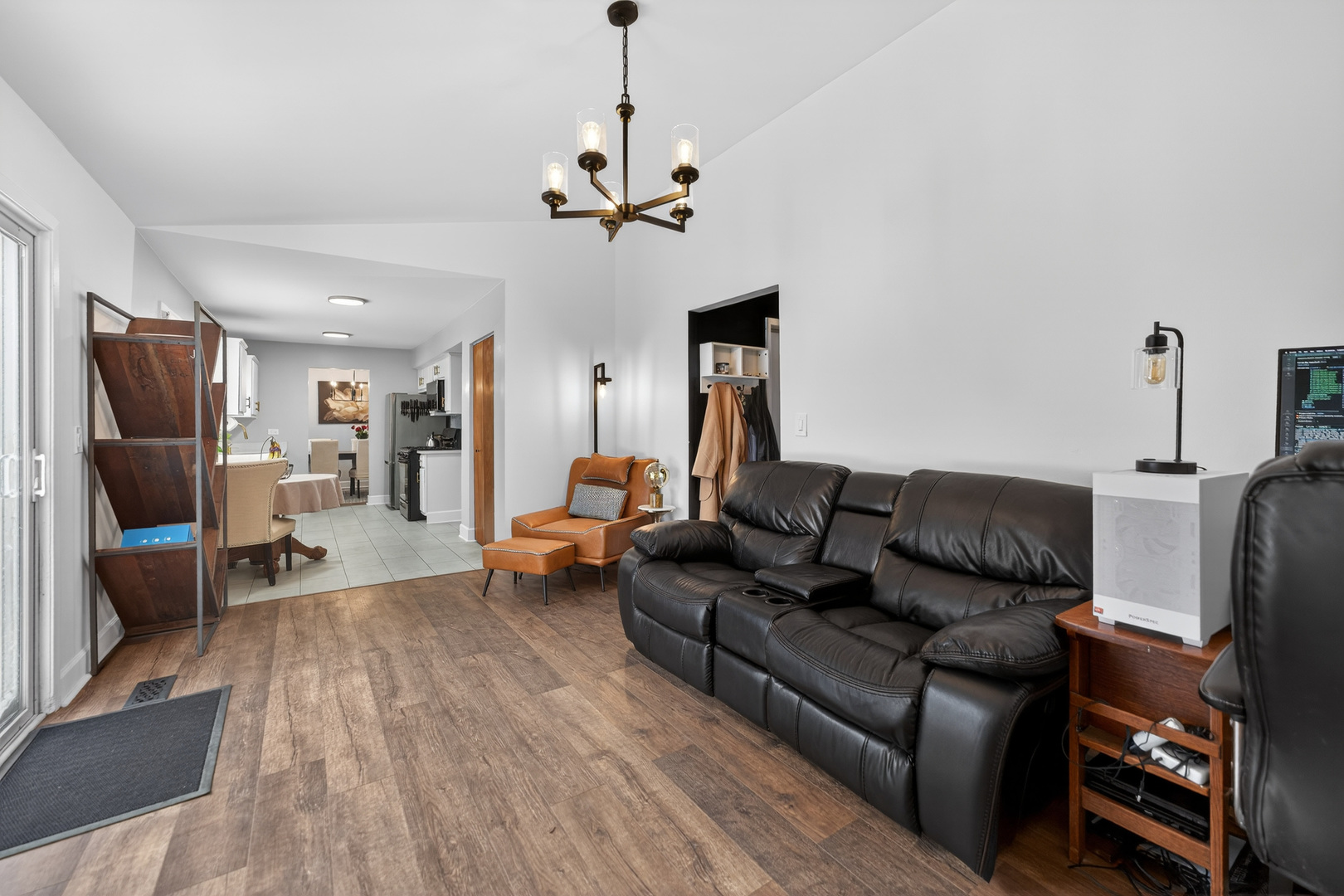 37 Monterey Drive, Vernon Hills, IL 60061