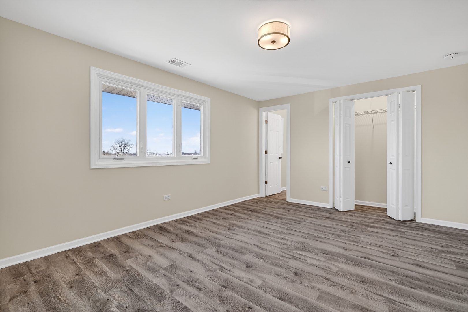 6260 S Newland Avenue #3S, Chicago, IL 60638