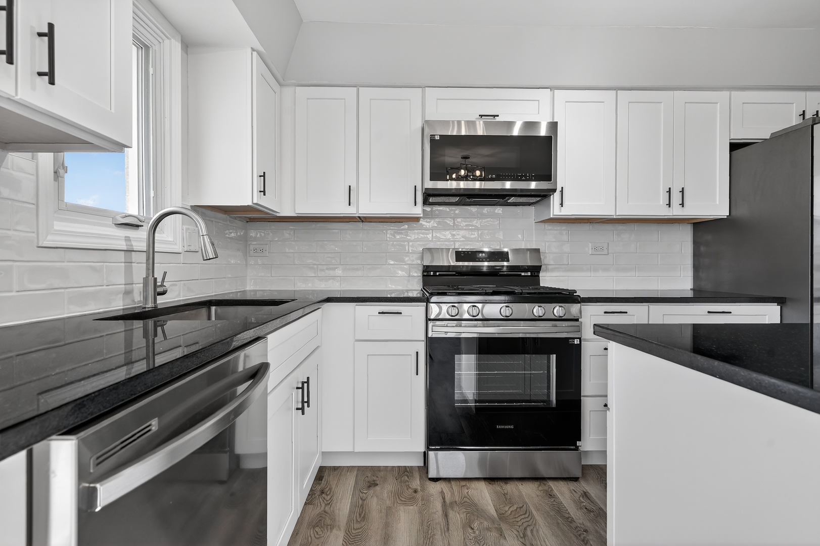 6260 S Newland Avenue #3S, Chicago, IL 60638