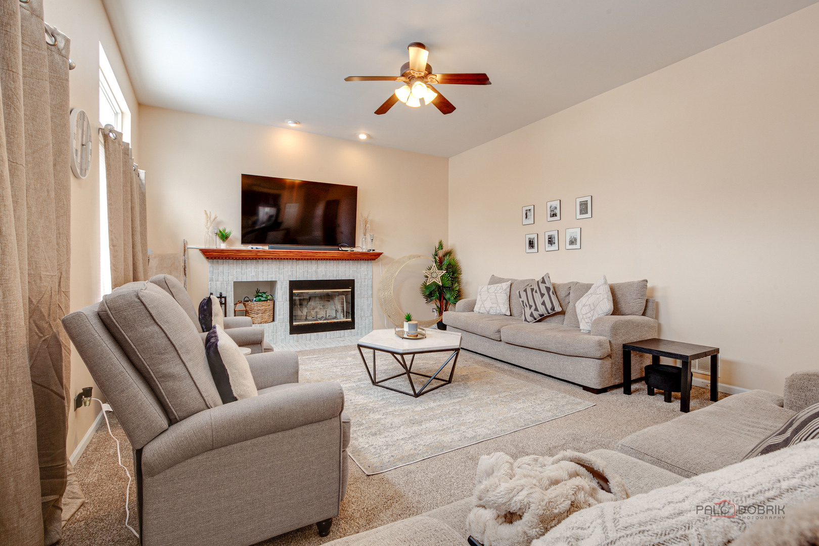 578 N Overlook Trail, Round Lake, IL 60073