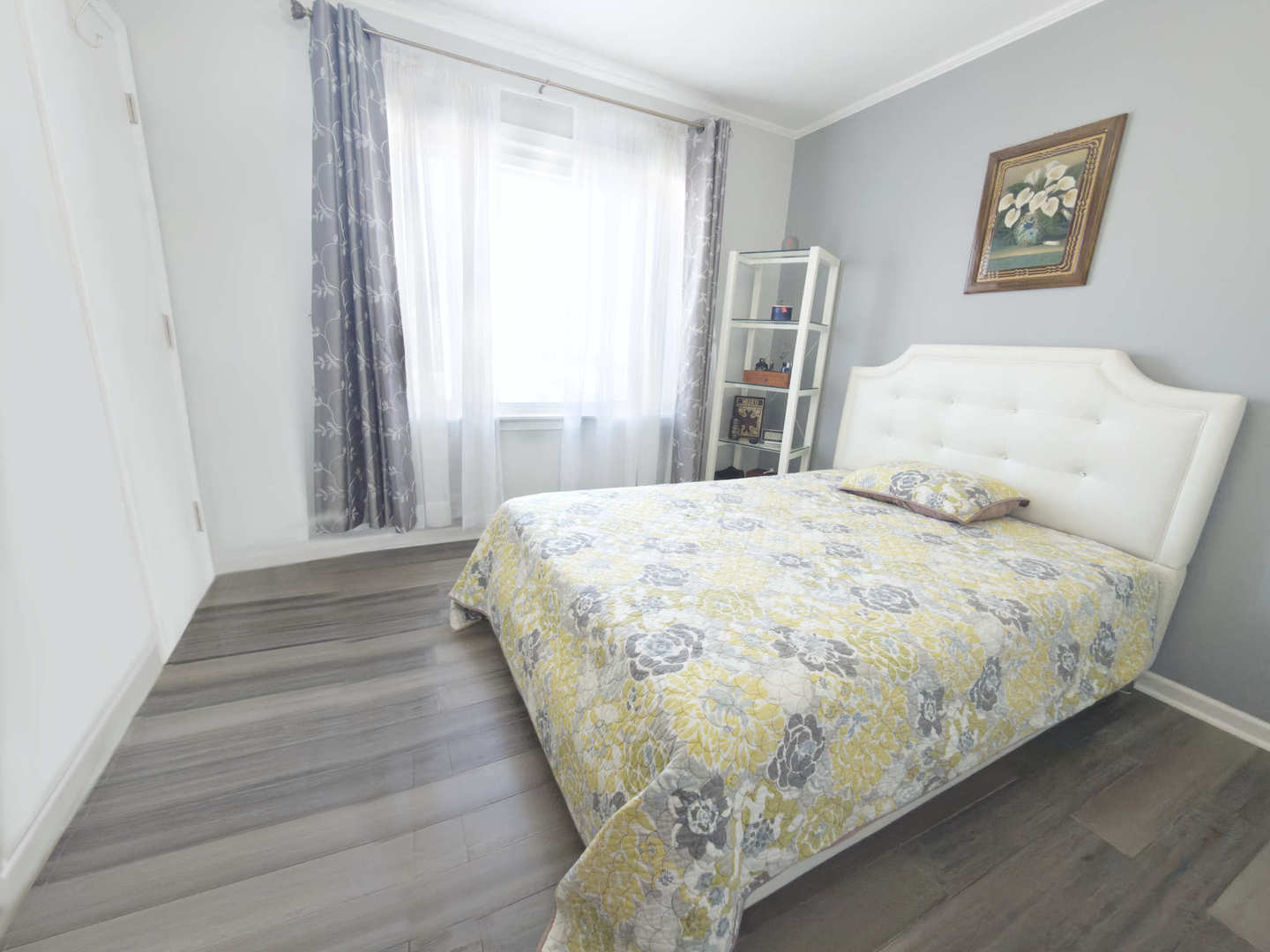 2035 Fargo Avenue, Des Plaines, IL 60018