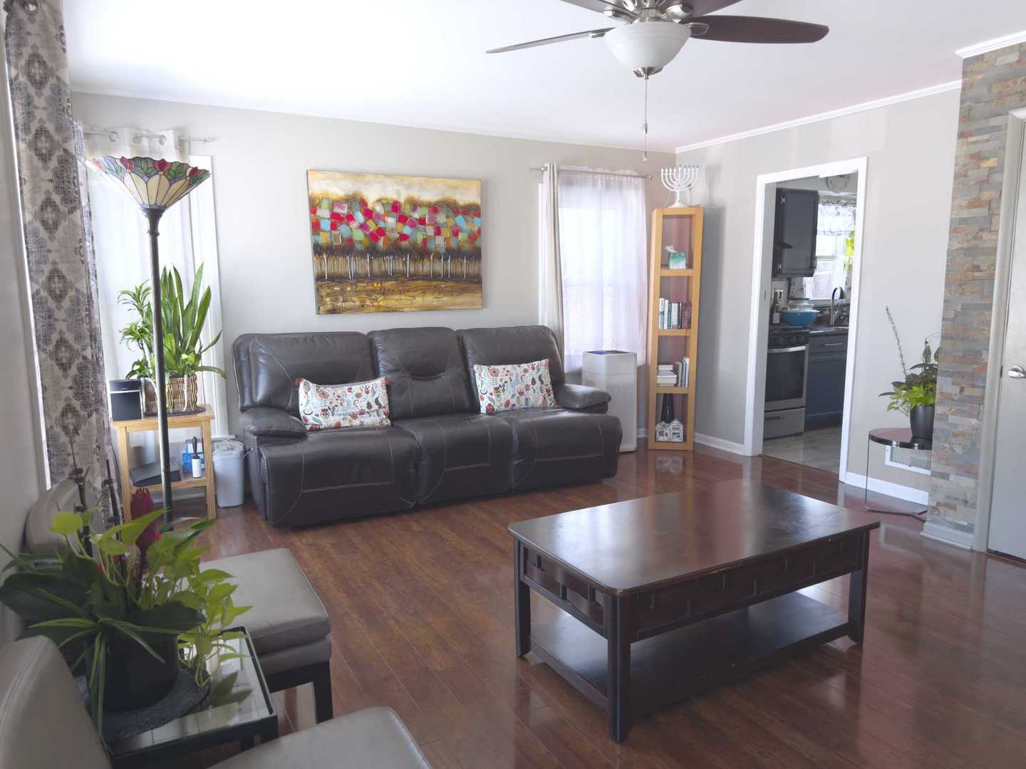 2035 Fargo Avenue, Des Plaines, IL 60018