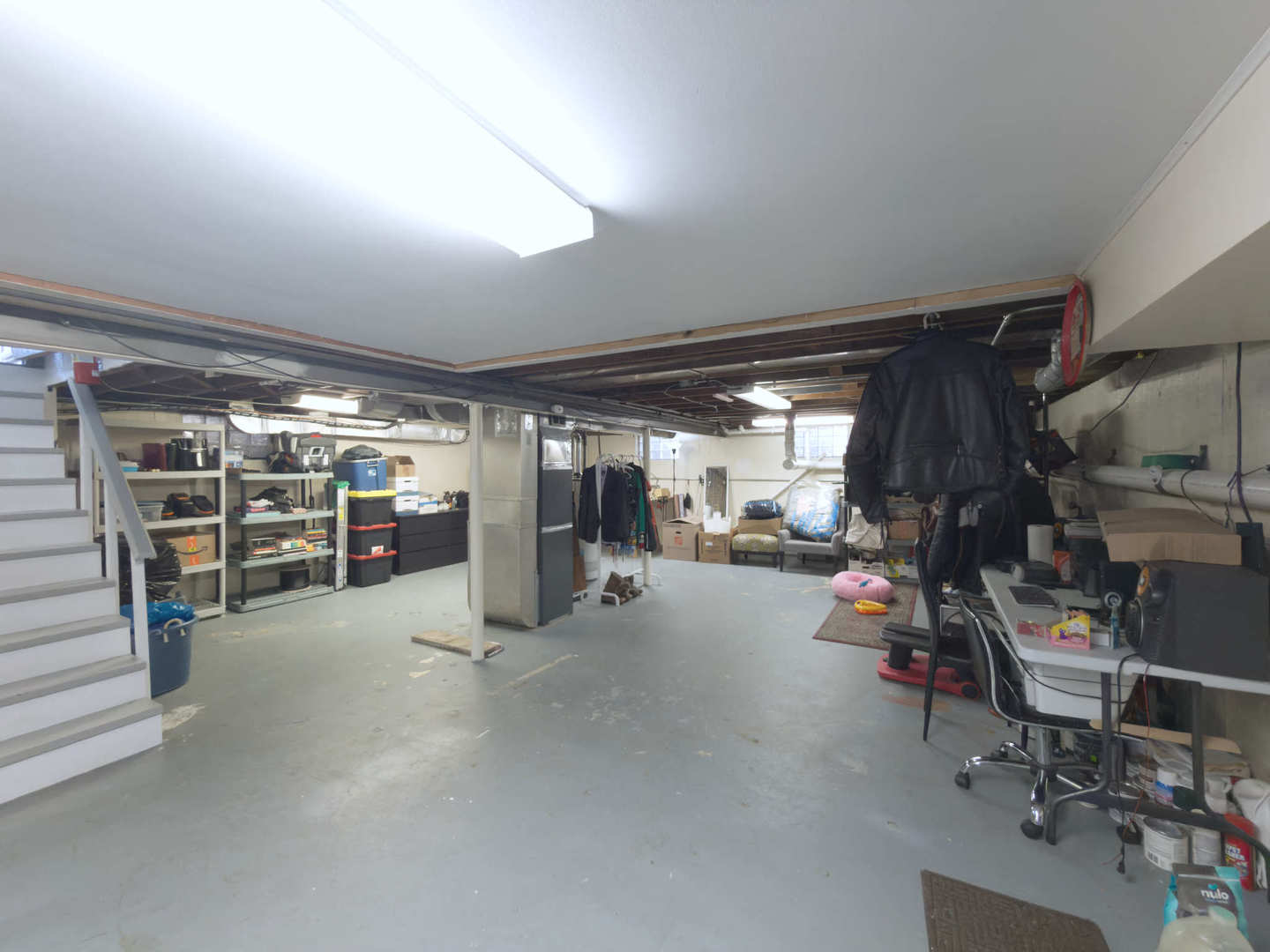 2035 Fargo Avenue, Des Plaines, IL 60018