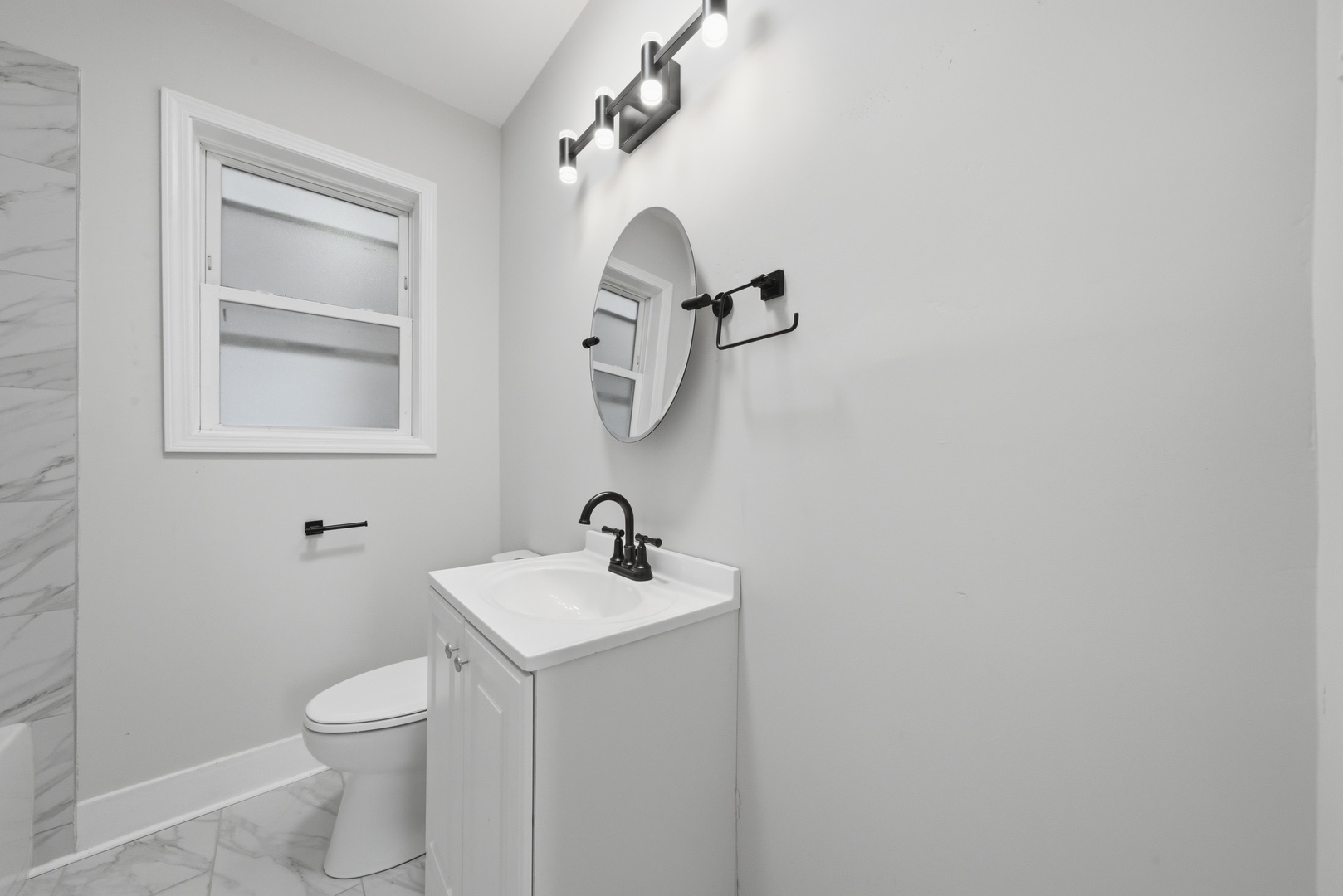 6623 S Vernon Avenue, Chicago, IL 60637