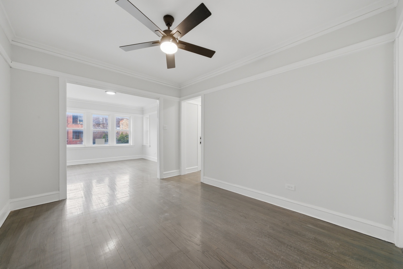 6623 S Vernon Avenue, Chicago, IL 60637