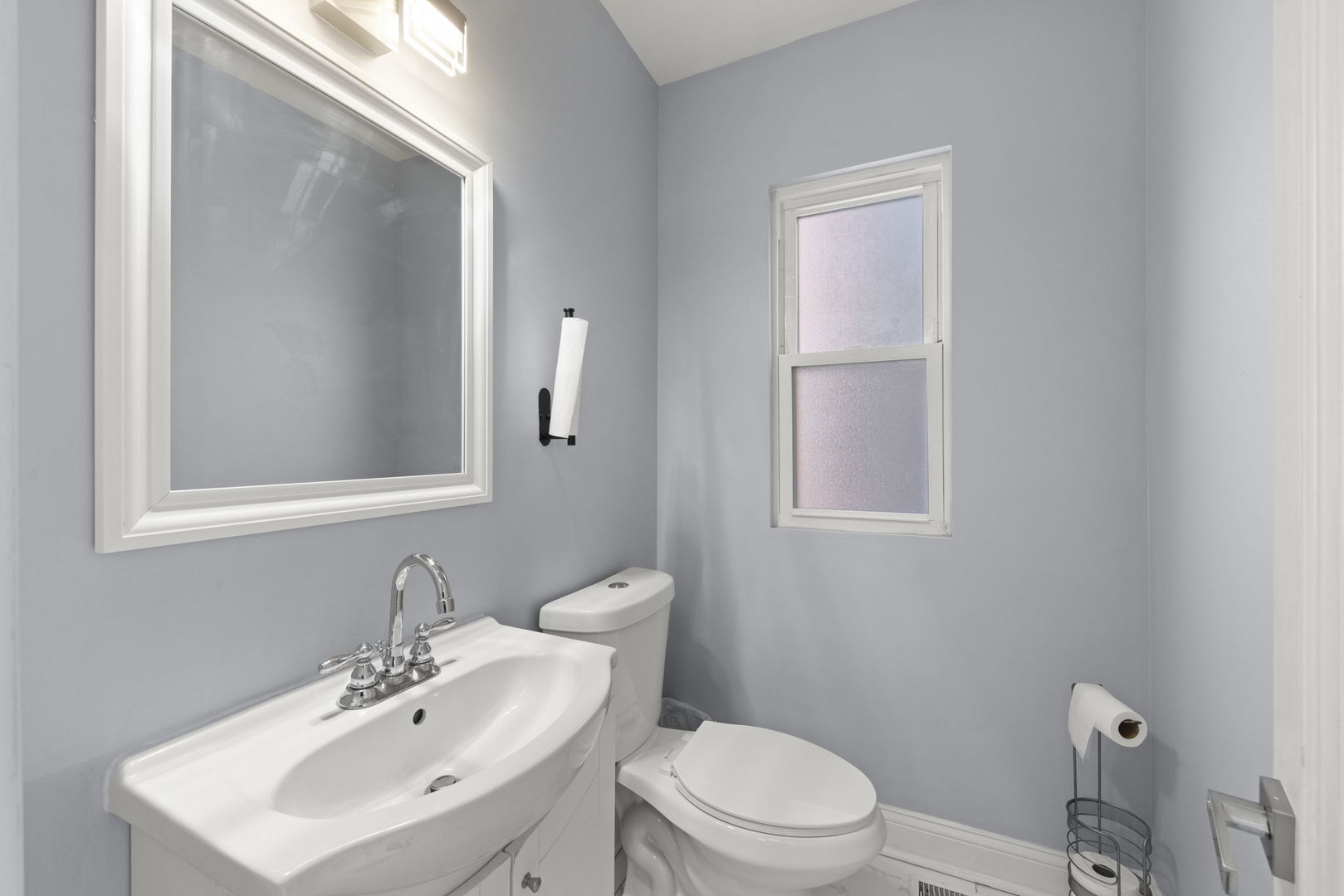 1629 Euclid Avenue, Berwyn, IL 60402