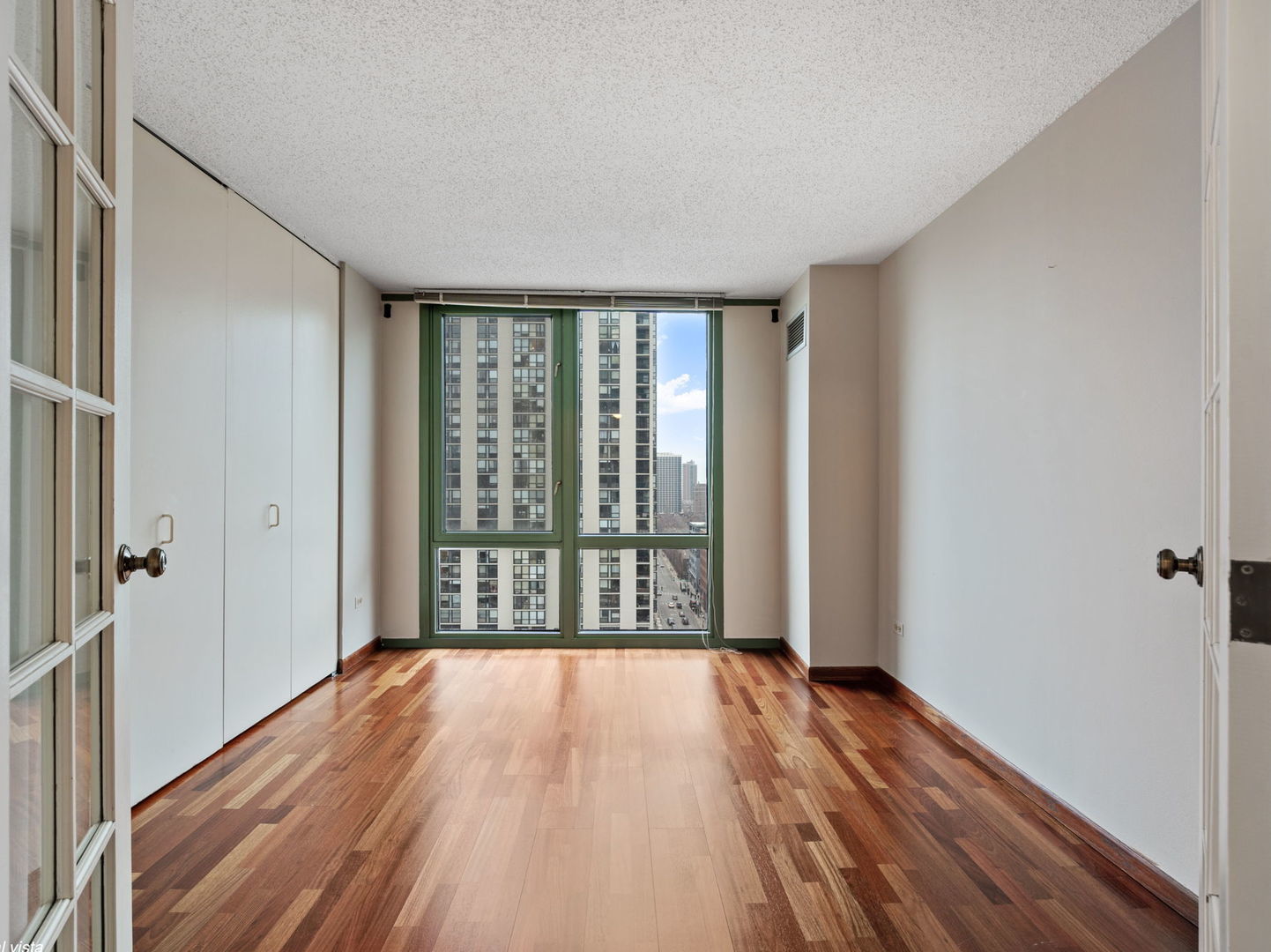 111 W Maple Street #1401, Chicago, IL 60610