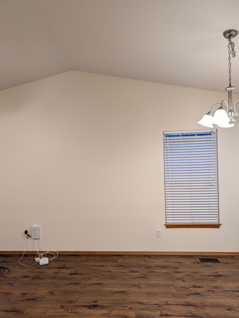 1001 Wartburg Drive, Bloomington, IL 61704