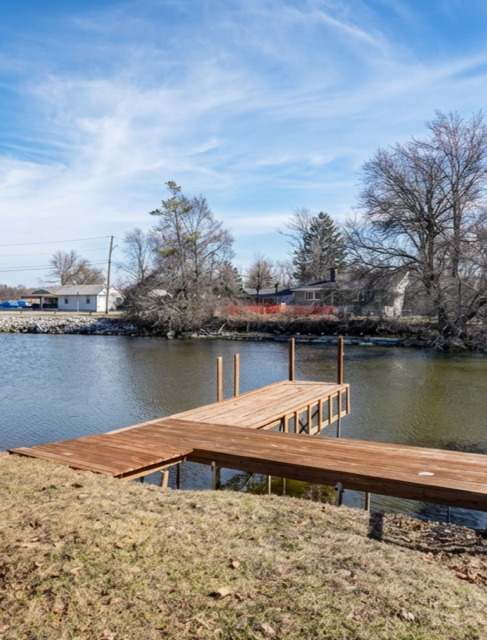 310 Mastodon Drive, Ingleside, IL 60041