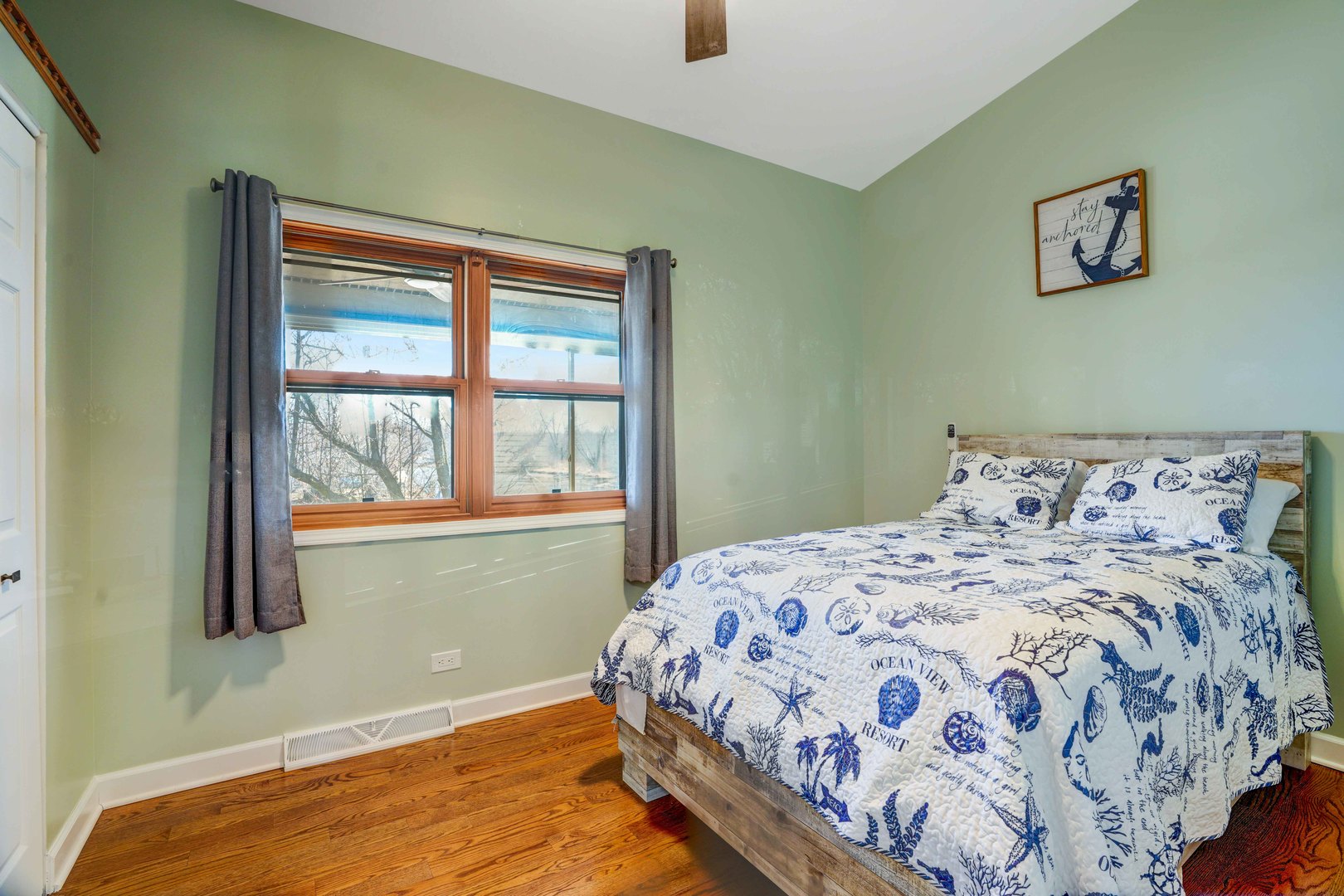 310 Mastodon Drive, Ingleside, IL 60041