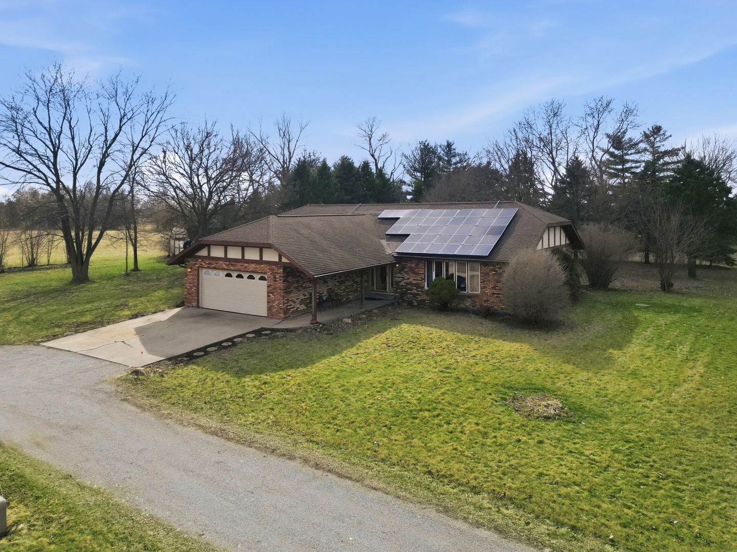 11261 W Kennedy Road, Peotone, IL 60468