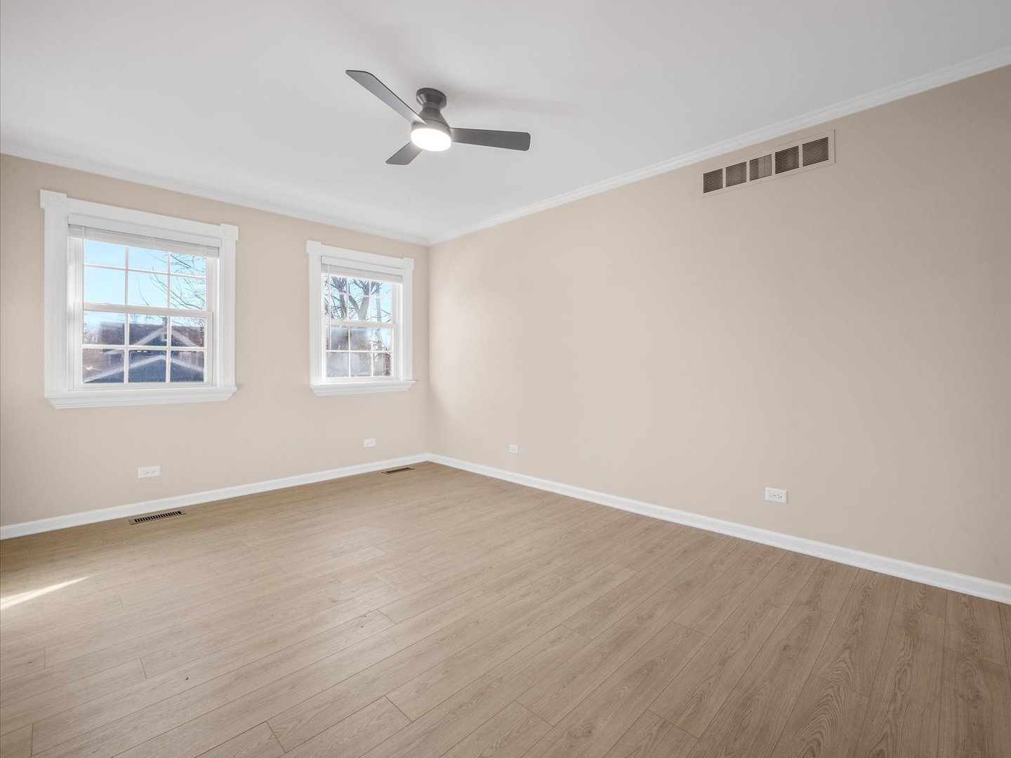 327 N Loomis Street #327A, Naperville, IL 60540