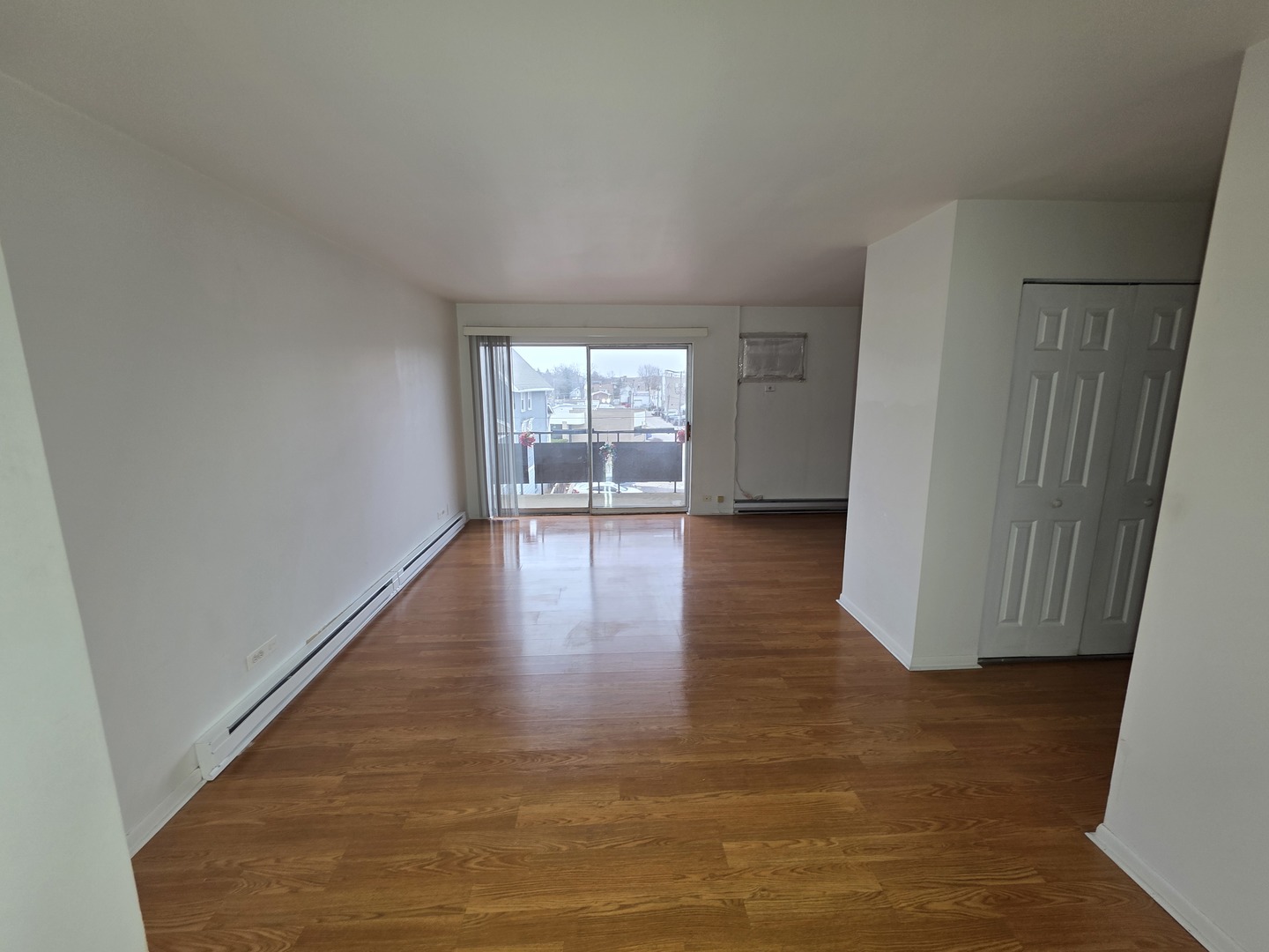 336 Lathrop Avenue #304, Forest Park, IL 60130