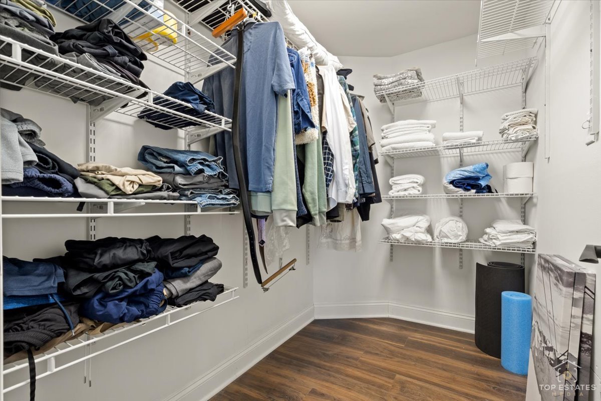 132 White Oak Court #5, Schaumburg, IL 60195