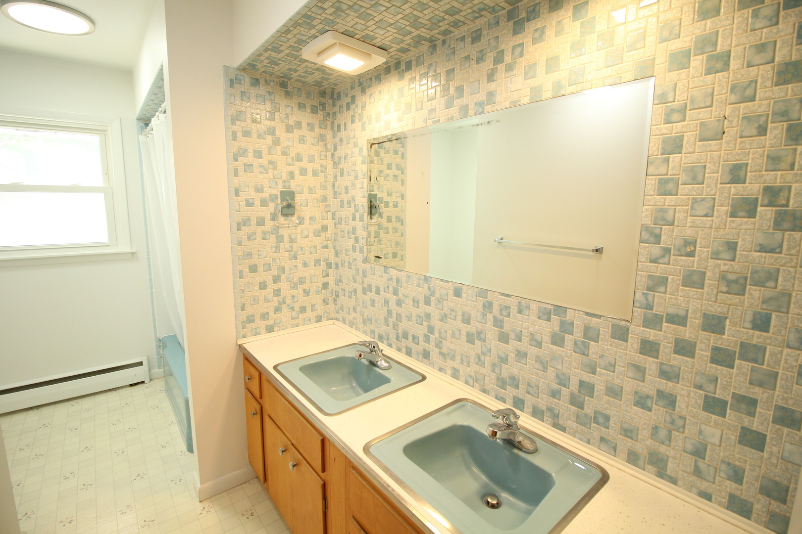 301 Oakdale Avenue, Normal, IL 61761