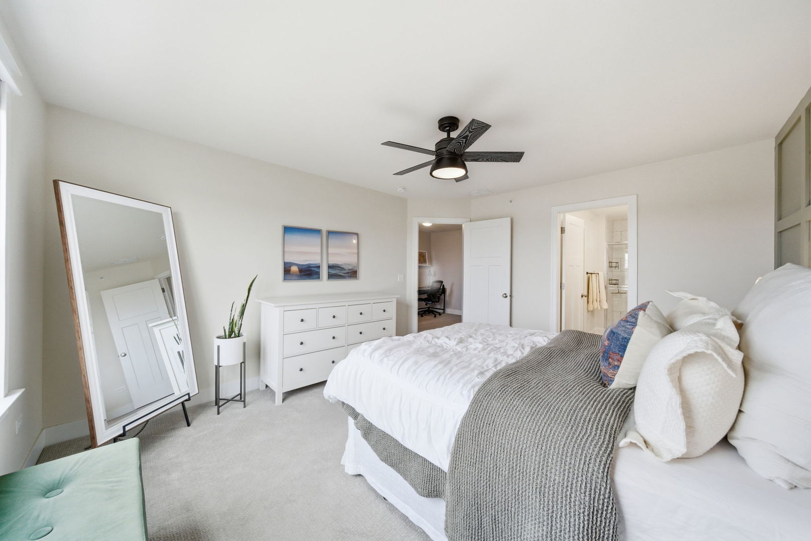 4462 Monroe Court, Naperville, IL 60564