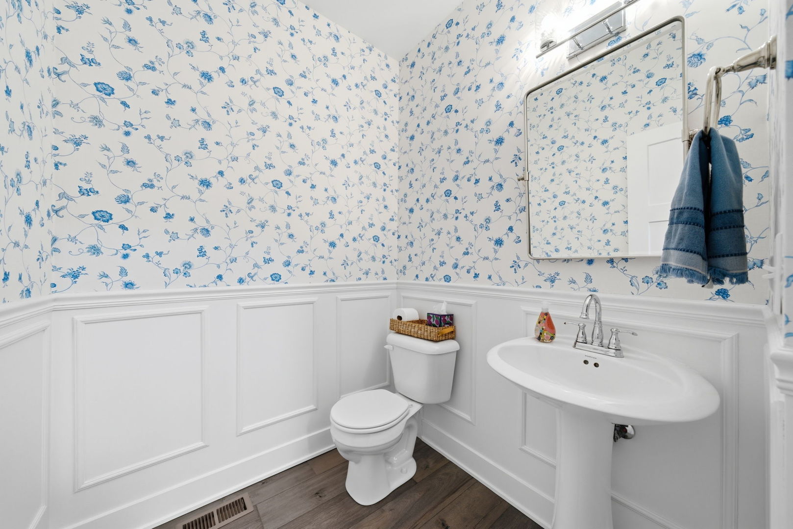 4462 Monroe Court, Naperville, IL 60564